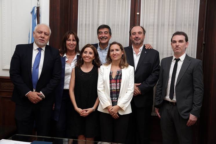 Jura Consejo Asesor Jura Consejo Asesor